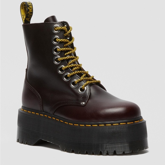 Doc Martens Jadon Max Platform Boots - Picture 1 of 7